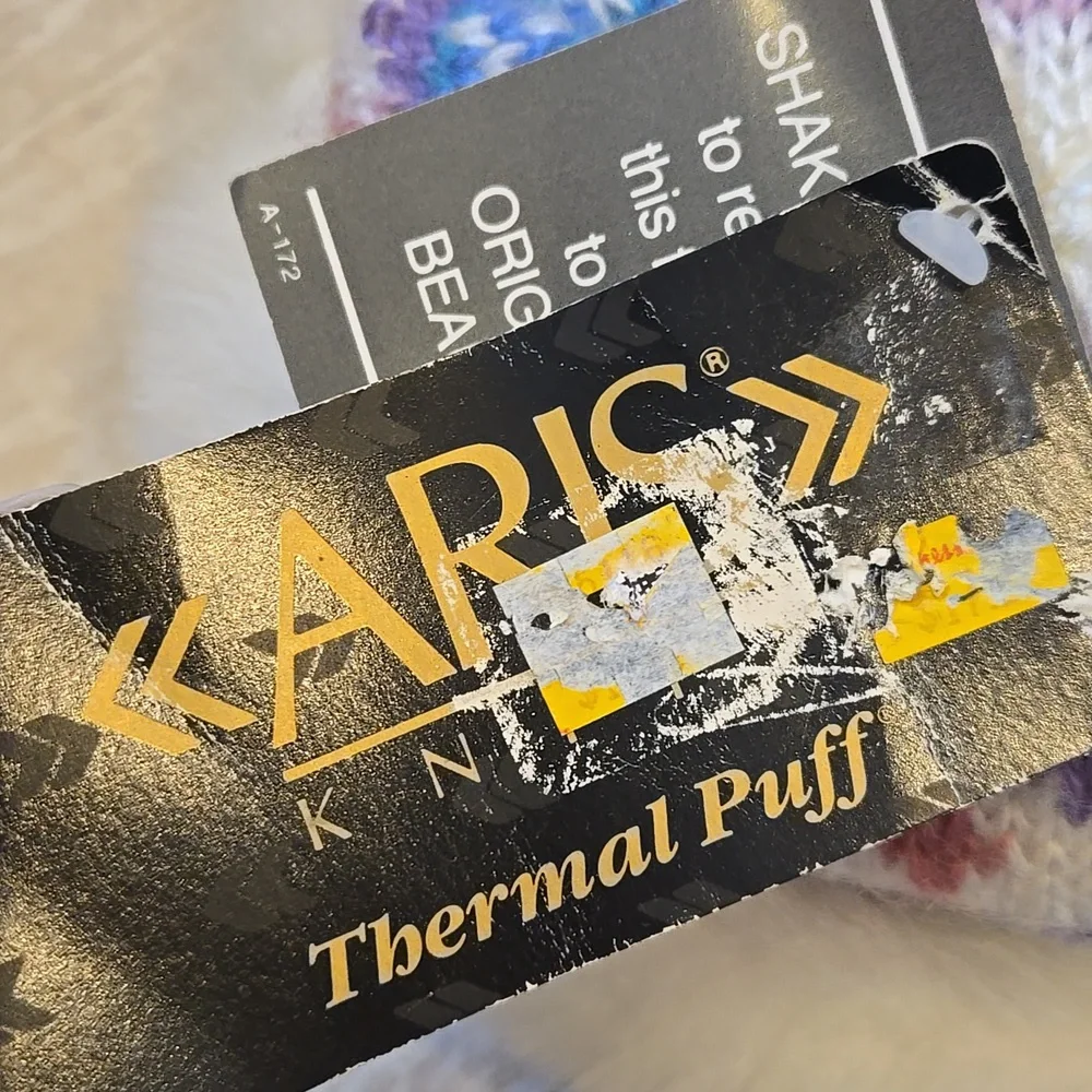 New Vintage Aris Isotoner Snowflake Pattern Knit Thermal Faux Fur Hat - Picture 2 of 9